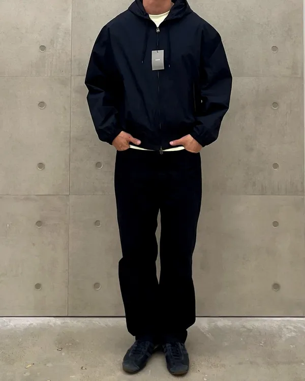 Stylish Men's Casual Top, Minimalist Design, Comfortable Fabric