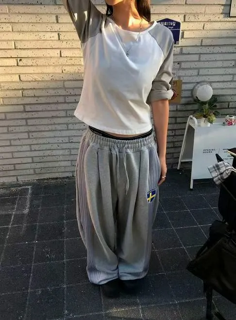 Stylish Casual Men's Pants, Comfortable Loose Fit Design