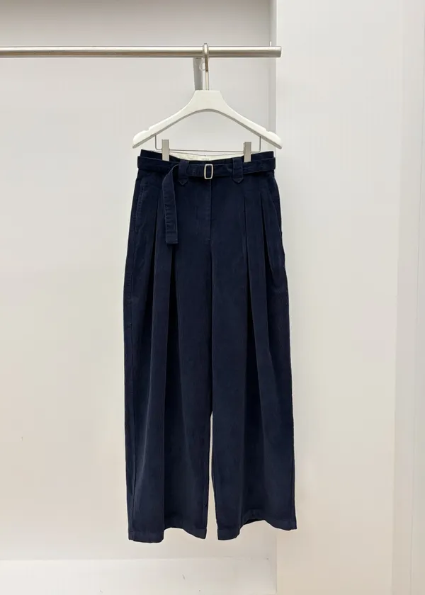 Elegant and Relaxed Women's Pants, Comfortable and Versatile
