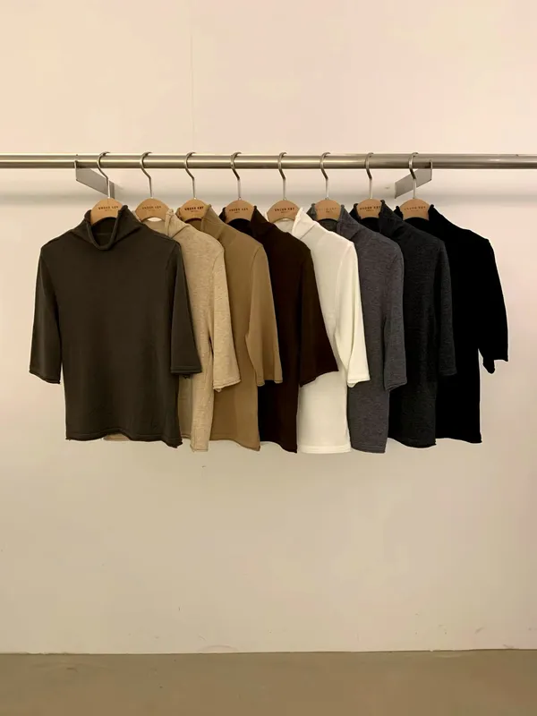 Minimalist Women's Top, Comfortable and Versatile