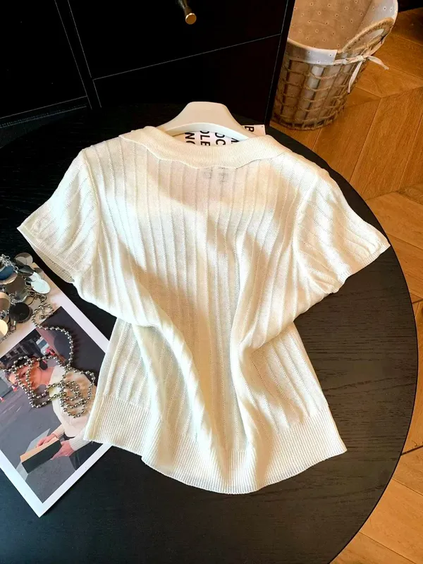 Atasan Wanita Bergaya dan Serbaguna dengan Reka Bentuk Knit Elegan