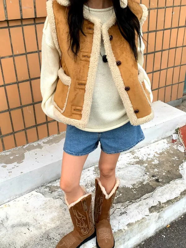 Fashionable Women's Vest Jacket, Warm and Comfortable, Perfect Match
