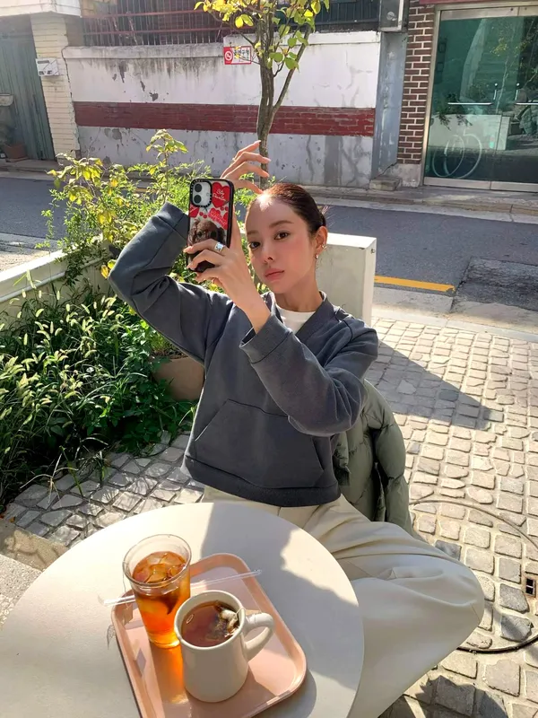 Fashionable Casual Hoodie, Comfortable and Versatile, A Must-Have for Fall and Winter