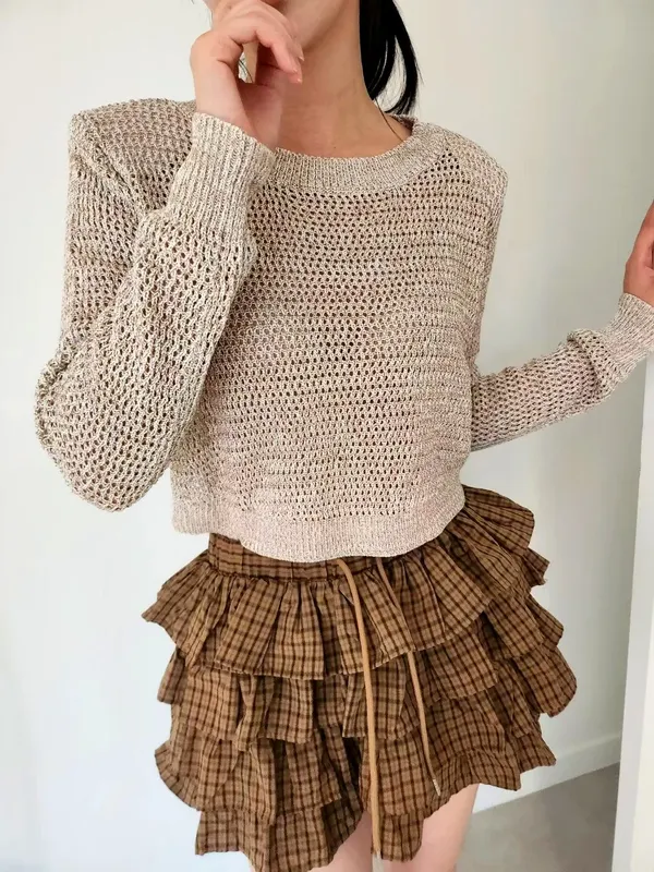 Fashionable Breathable Knit Top, Easily Paired with Any Bottoms