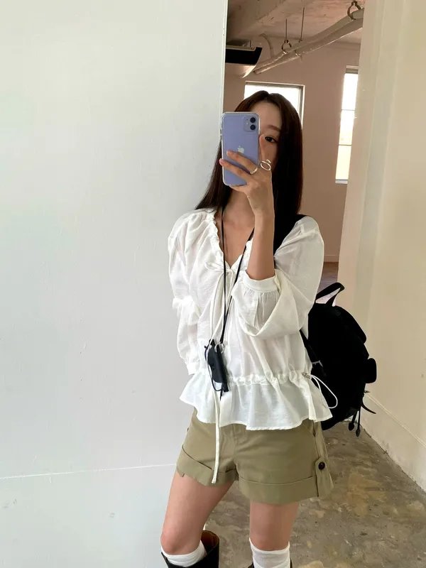 Fresh and Minimalist Women's Top, Comfortable and Breathable, Perfect with Shorts