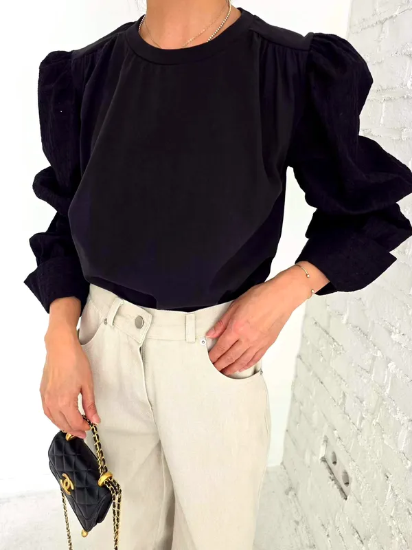 Fashionable Black Puff Sleeve T-Shirt, Comfortable and Versatile