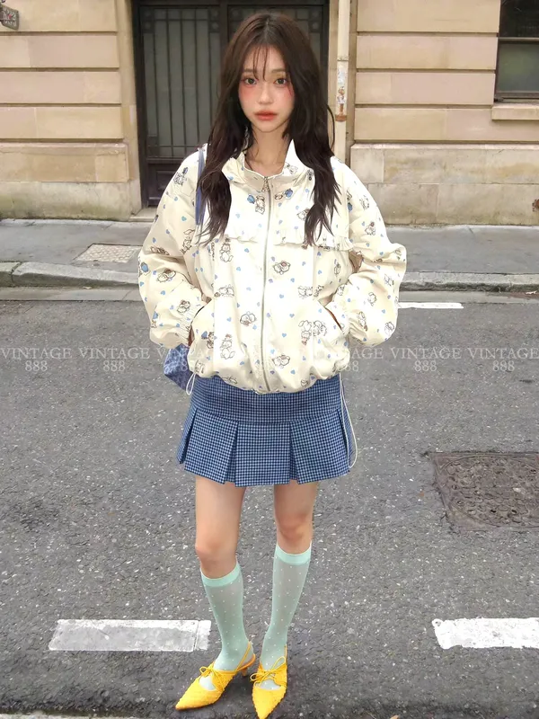 Fresh and Cute Checkered Skirt, Fashionable and Versatile