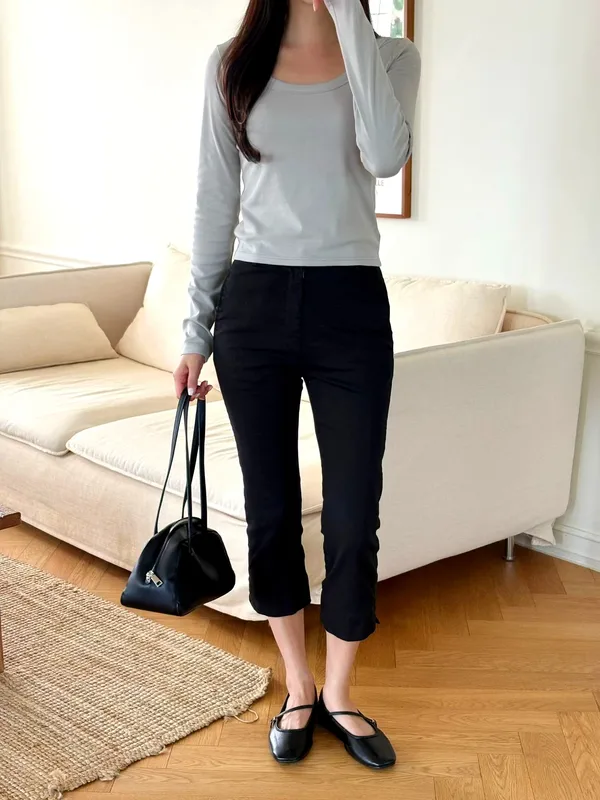 Stylish and Comfortable Women's Top - Perfect for Any Occasion!