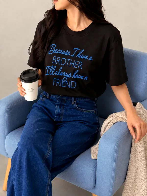 Fashionable Printed T-Shirt, Comfortable and Versatile to Showcase Your Unique Style