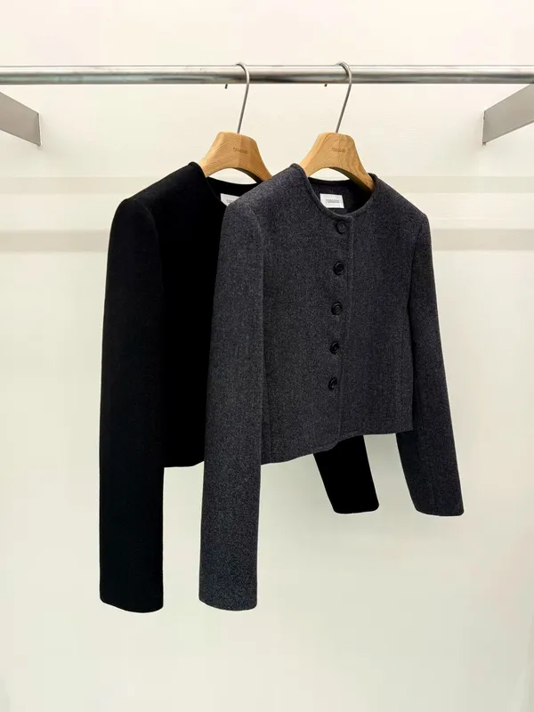 Stylish and Minimalist Women's Jacket, Elegant Charm