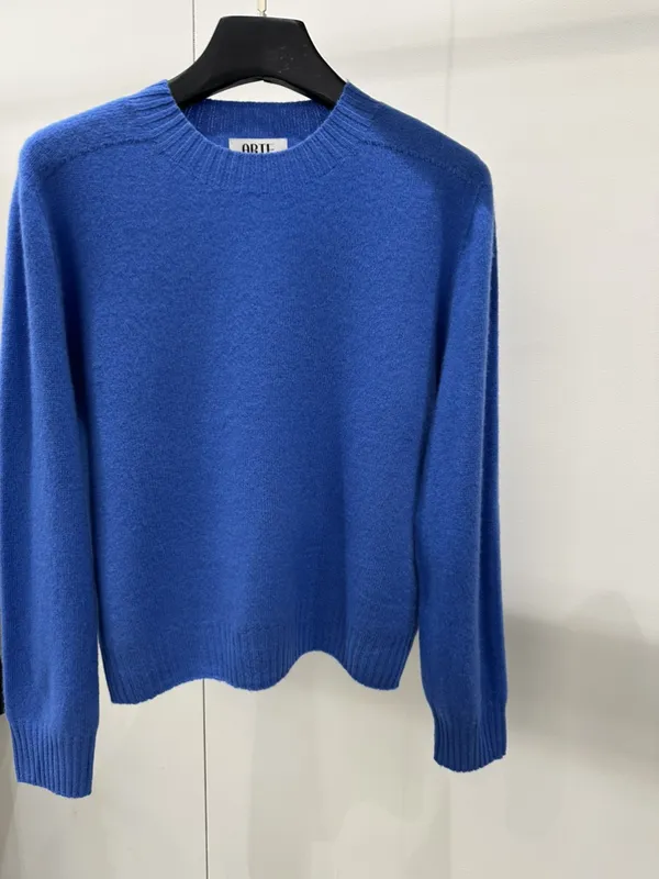Stylish and Minimalist Blue Sweater - Soft, Comfortable