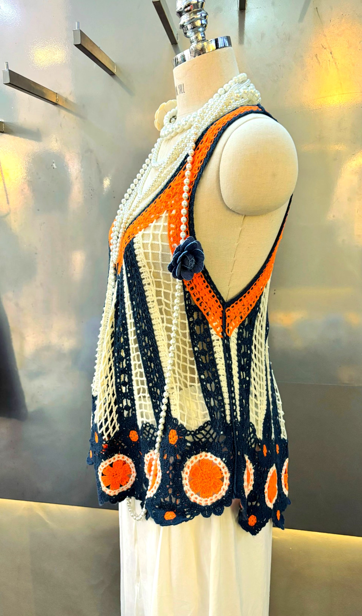 Fashion crochet knit women's top, fresh summer style