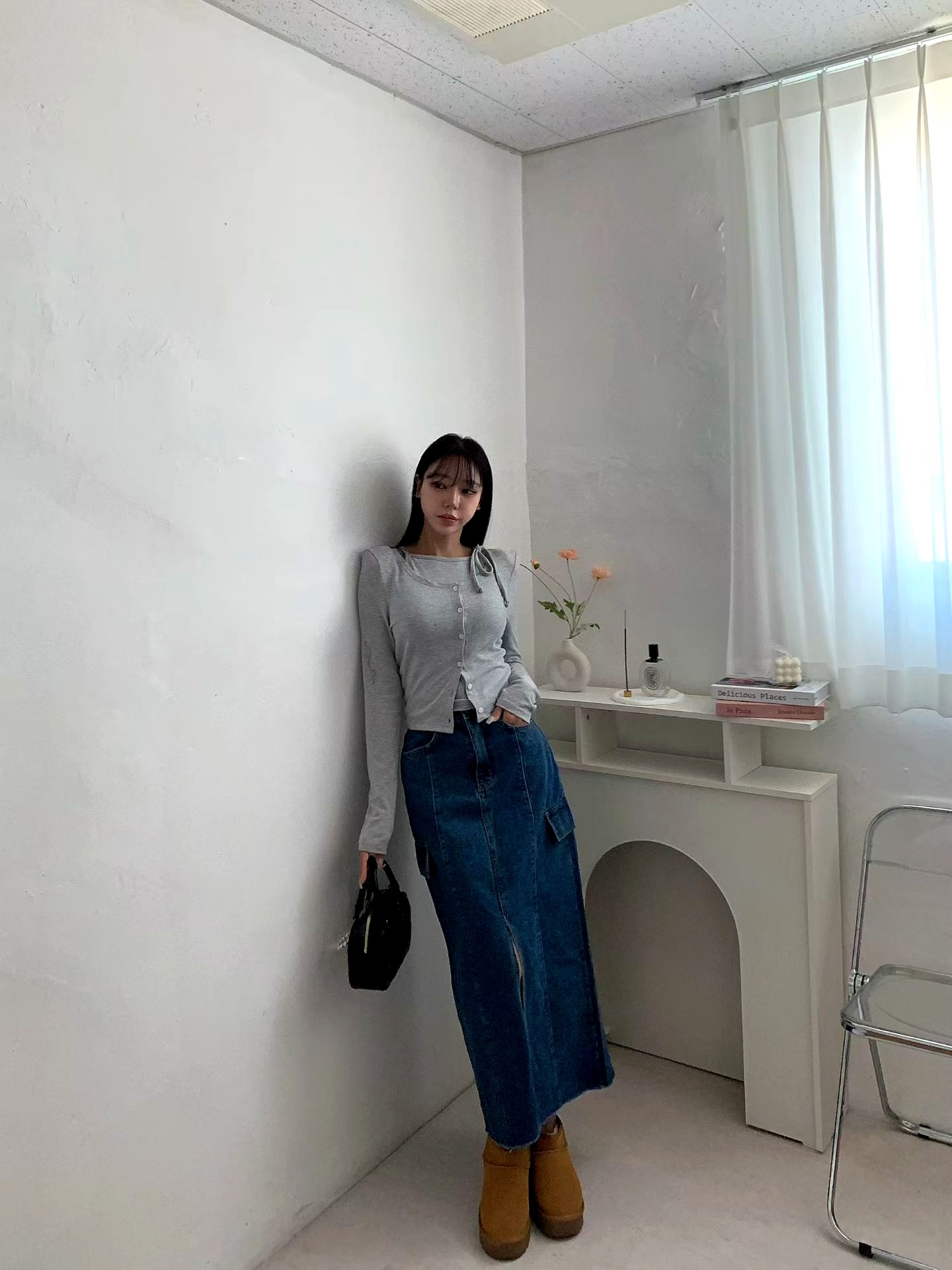 스타일리시한 다재다능 여성 청바지, 우아한 매력을 드러내다
