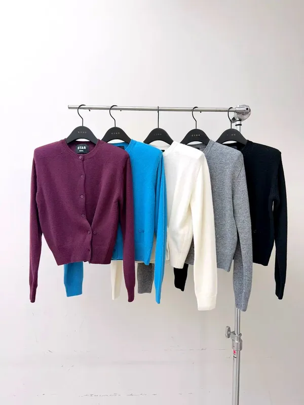 Multicolor Women's Cardigan, Comfortable and Versatile, A Must-Have for Fall and Winter