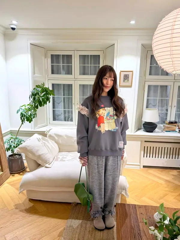 Cute Cartoon Pattern Hoodie - Comfortable and Casual Style