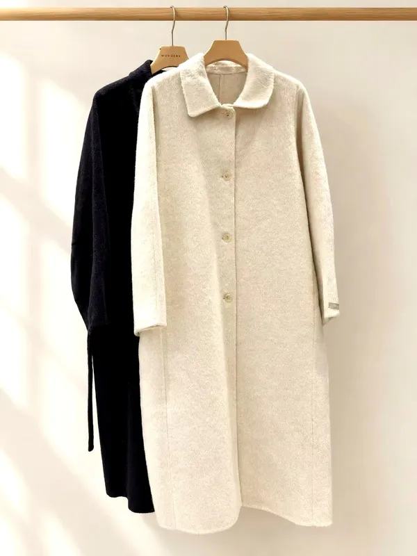 เสื้อโค้ทผู้หญิงดีไซน์เรียบหรู - อบอุ่นและสบาย
