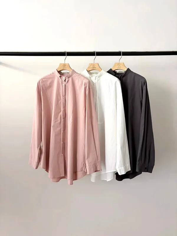 Elegant and Versatile Women's Top in Minimalist Style
