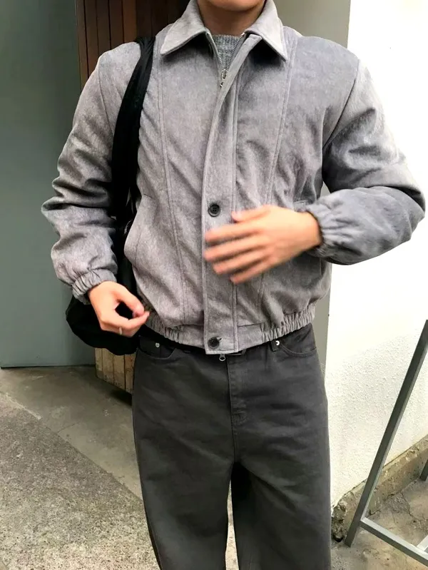 時尚男士外套，輕便舒適，適合多場合穿搭