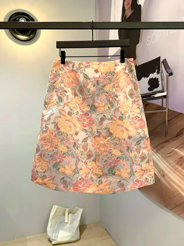 Floral Print Women's Dress, Elegant and Fashionable for Spring and Summer
