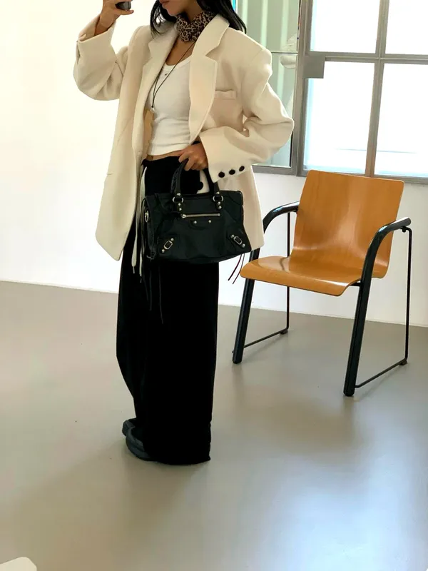 Stylish Casual Pants - Comfortable and Versatile for Everyday Wear