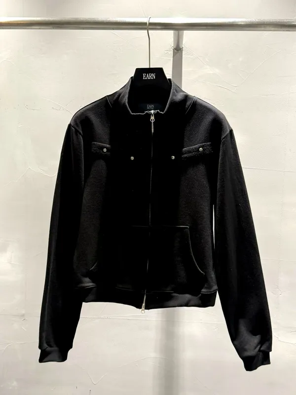 Stylish Black Men's Top - Comfortable Casual Wear
