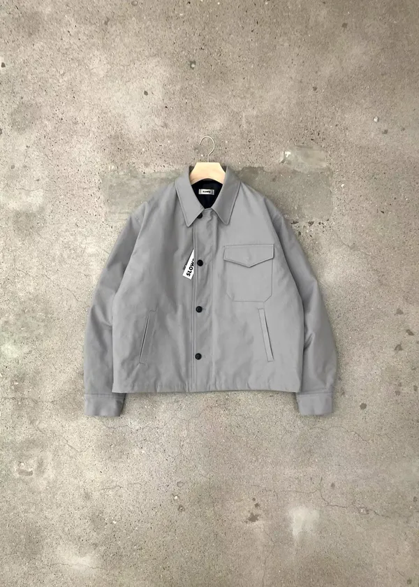 Stylish Gray Men's Jacket, Minimalist Design, Comfortable Fit