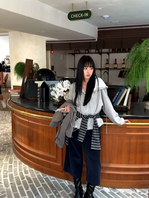 Trendy Casual Women's Jacket, Comfortable and Versatile for Spring and Autumn