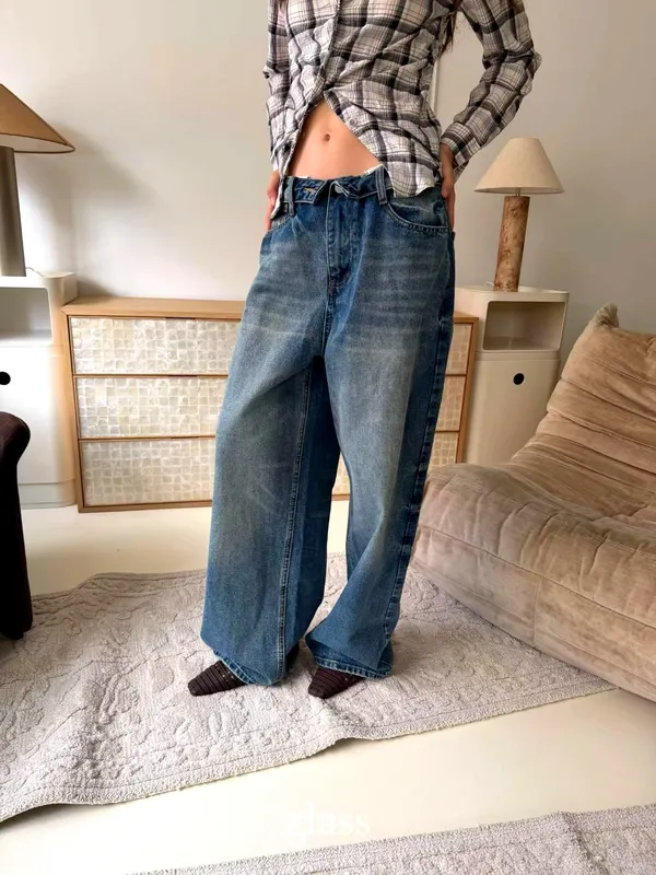 Fashionable Loose Denim Jeans - Comfortable and Versatile for Perfect Individuality