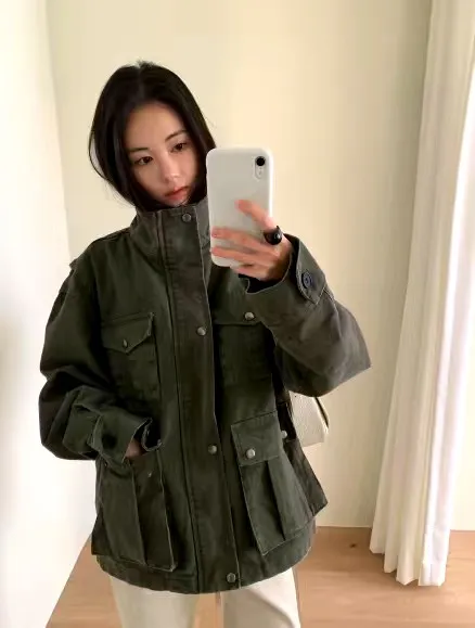 Fashionable Casual Women's Jacket - Comfortable and Versatile by maybebaby