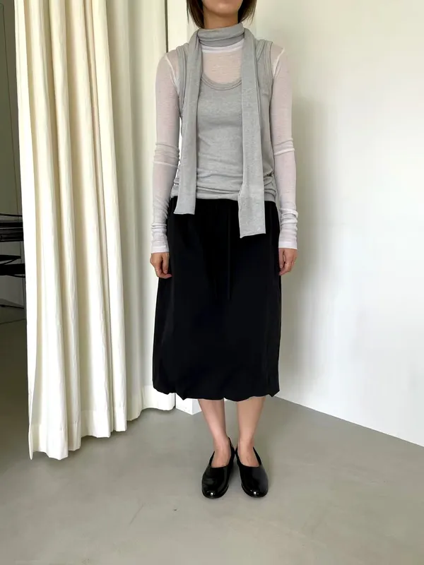 Stylish and Minimalist Gray Cami Top, Lightweight and Breathable, Perfect Match