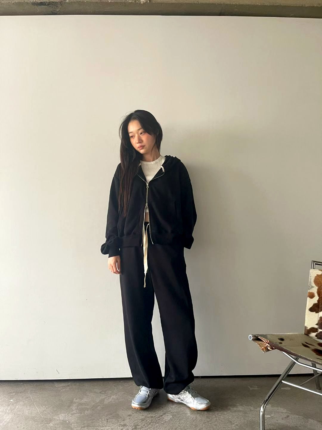 패셔너블하고 편안한 여성 의상 세트, 캐주얼과 운동에 적합 - 신상품 출시