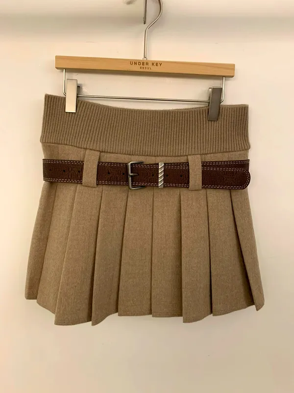 Fashionable versatile women's dress, comfortable elastic design