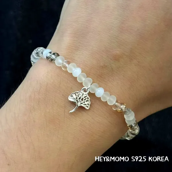 925 Silver Leaf Pendant Bracelet - A Chic Accessory for Women