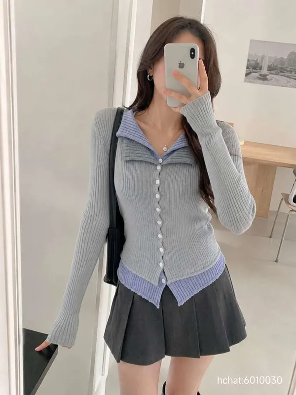 Stylish Women's Knitted Cardigan, Elegant Fitted Design for Spring and Autumn