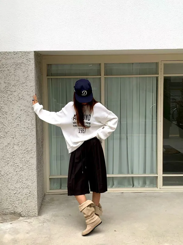 休闲风女装裤子，舒适百搭，适合日常穿搭