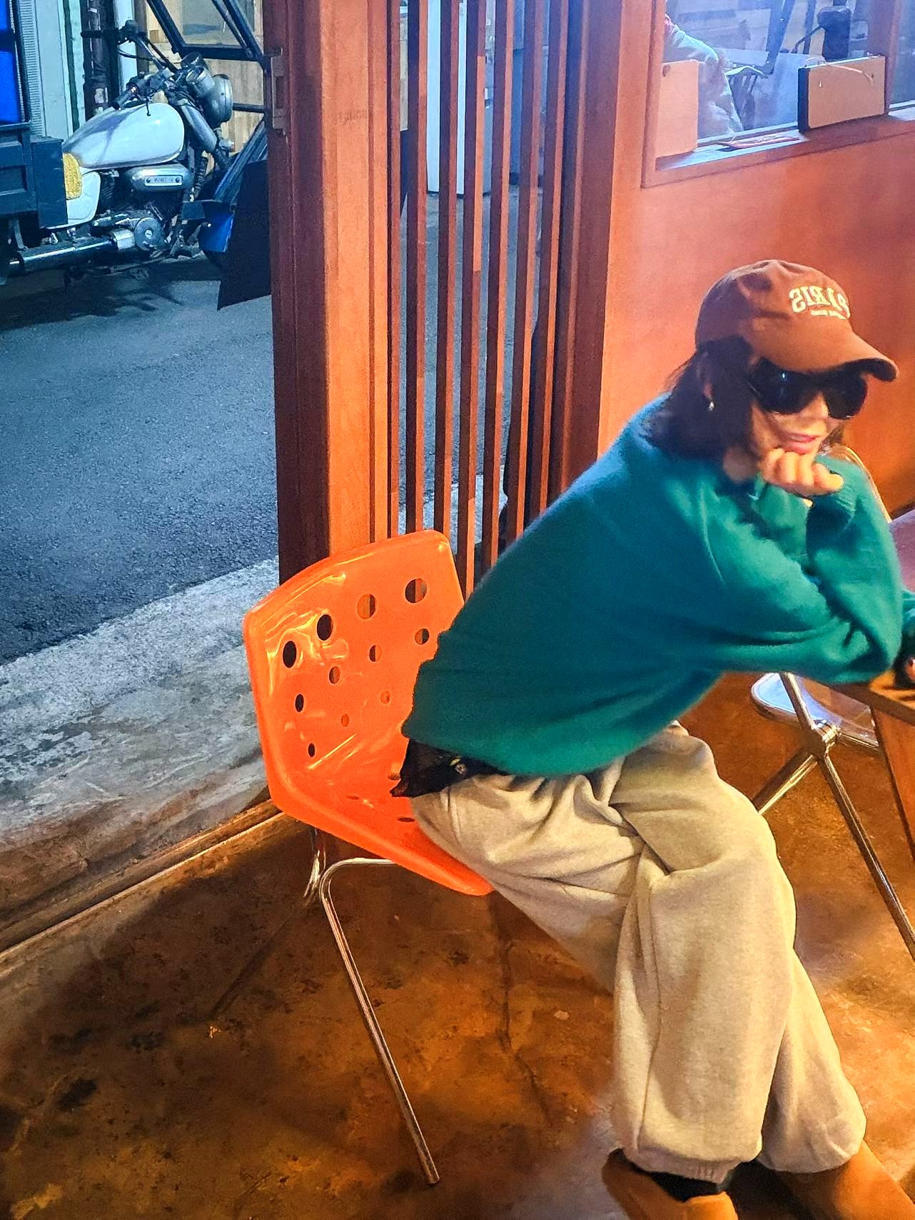 스타일리시한 캐주얼 여성 바지, 편안하고 다재다능한 일상 착용