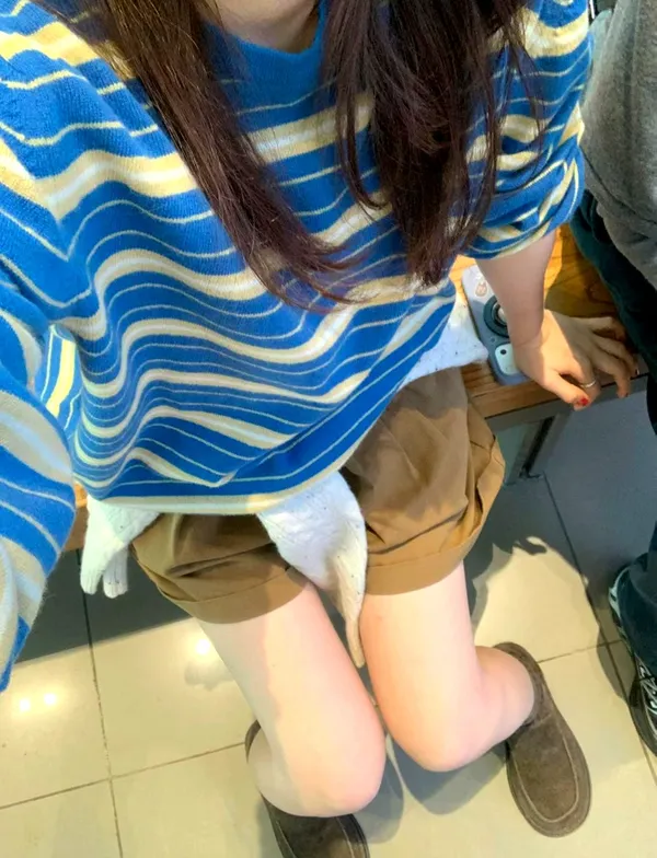 เสื้อฮู้ดลายทางสุดชิค สบายสไตล์สบายๆ