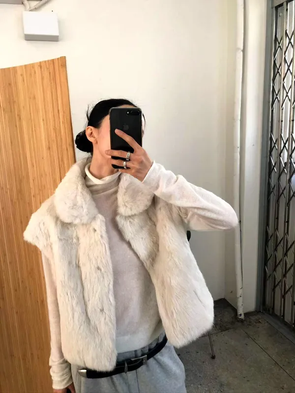 Stylish Women's Outerwear Vest with Elegant Plush Design