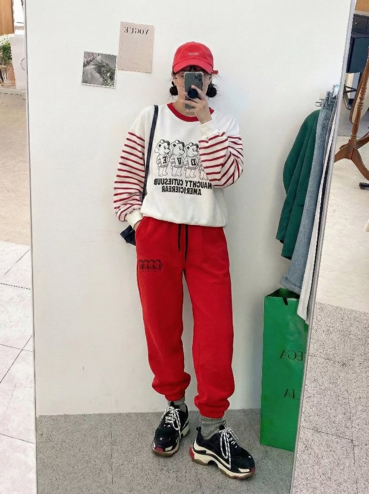 Stylish Casual Sports Pants - Comfortable and Versatile for Everyday Wear