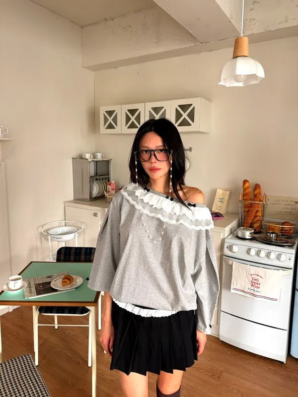 Stylish Gray One-Shoulder Top with Lace Design