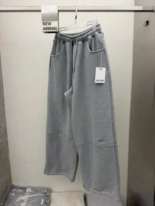 Trendy Loose Gray Sweatpants, A Must-Have for Comfort and Leisure