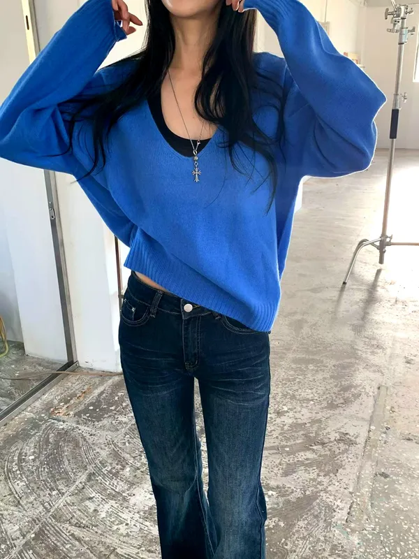 Trendy Blue Knitted Sweater - Comfortable and Versatile for Spring and Autumn
