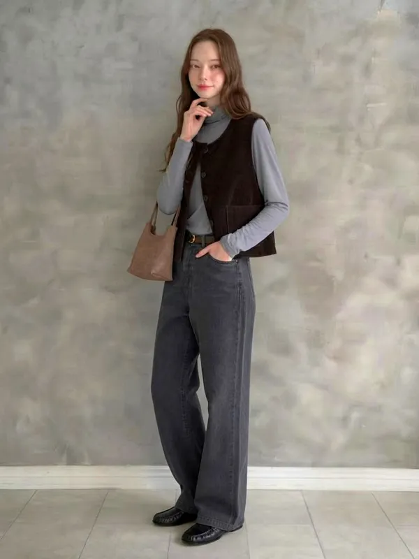 Stylish and Minimalist Camisole, Elegant and Versatile