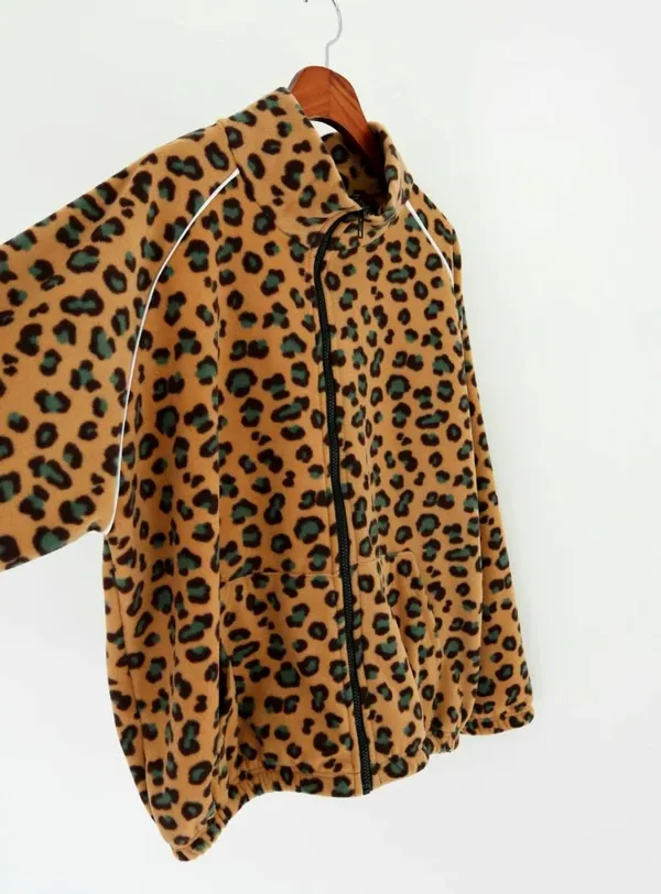 Fashionable Leopard Print Women's Jacket, Comfortable and Warm