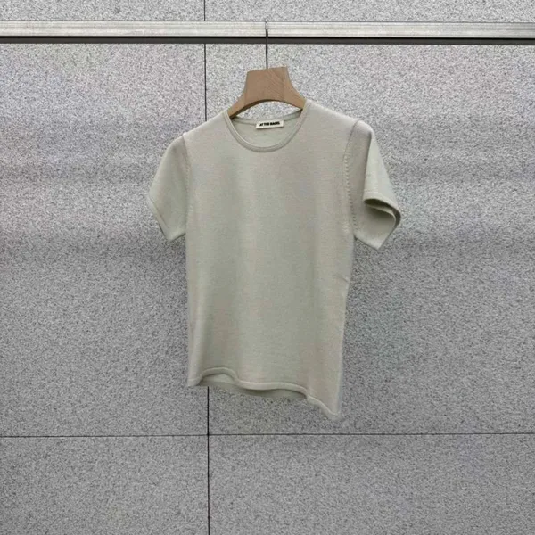 Minimalist Style Short Sleeve T-Shirt, Comfortable and Breathable