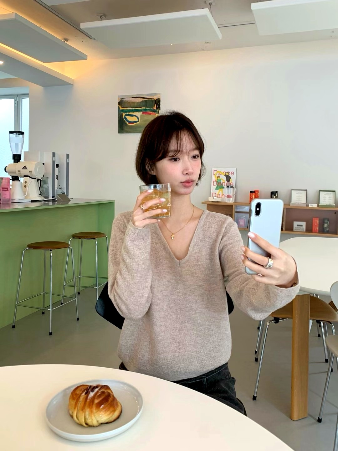 ๋ถ๋๋ฝ๊ณ ํธ์ํ ๋ํธ ์ค์จํฐ, ๊ฐ์๊ณผ ๊ฒจ์ธ ํจ์
์ ์๋ฒฝํ๊ฒ ์ด์ธ๋ฆผ