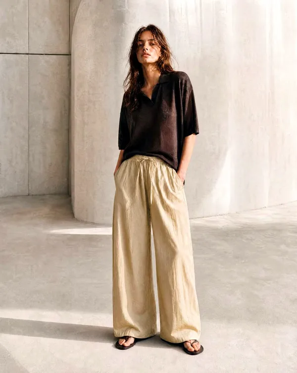 Loose Casual Women's Pants, Lightweight and Breathable, Perfect for Summer Outfits