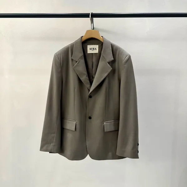 Stylish and Elegant Women's Coat, Effortlessly Matches Various Styles