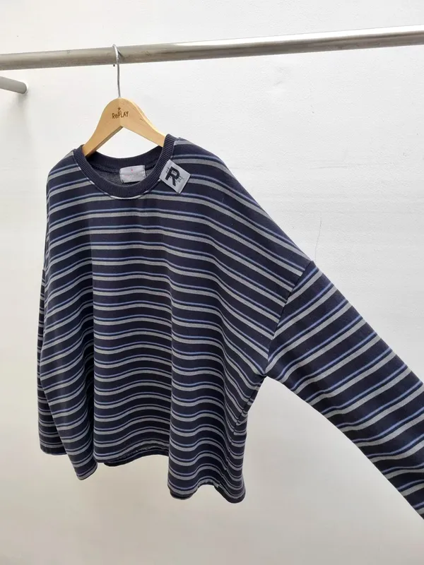 Minimalist Striped Women's T-Shirt, Comfortable and Breathable, Fashionable and Versatile