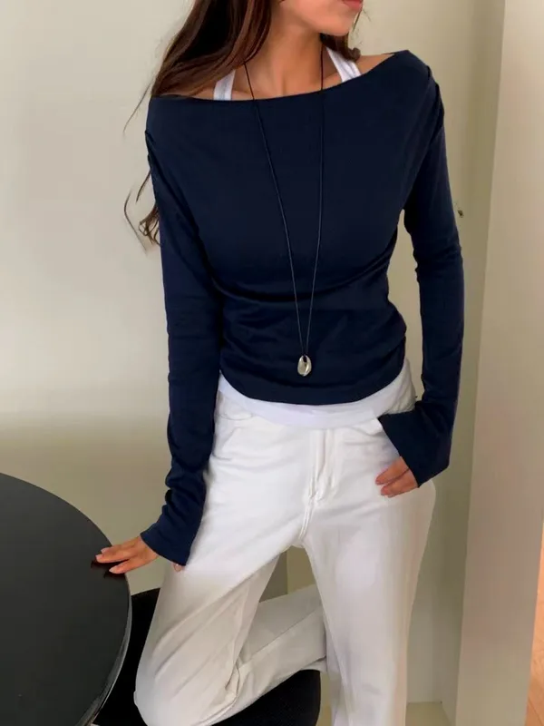 Stylish and Minimalist Women's Top, Comfortable and Versatile